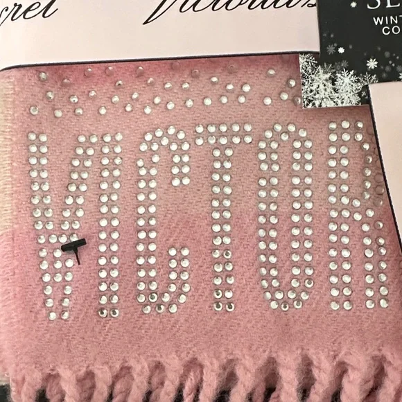 Victoria's Secret Pink Rhinestone Scarf. NWT - Picture 9 of 10